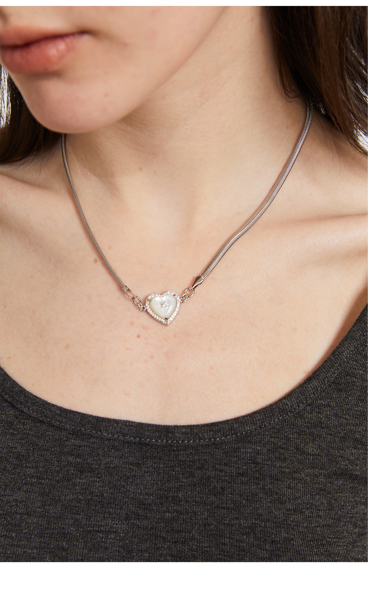 Mouhooland Pure Heart Necklace